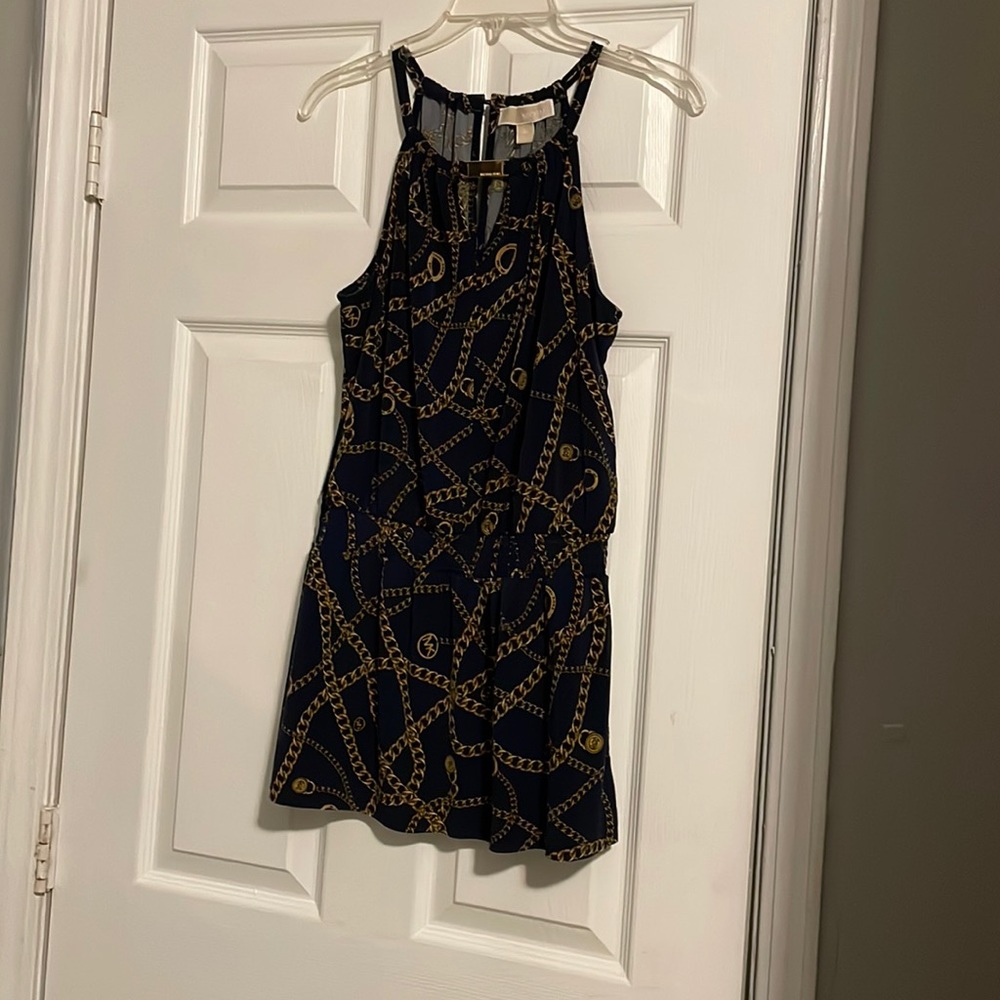 Tunic blouse.